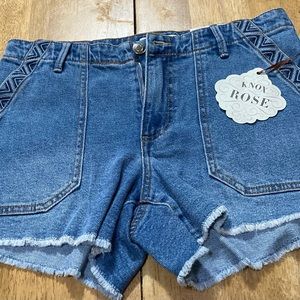 Beautiful shorts super comfortable size 8 new